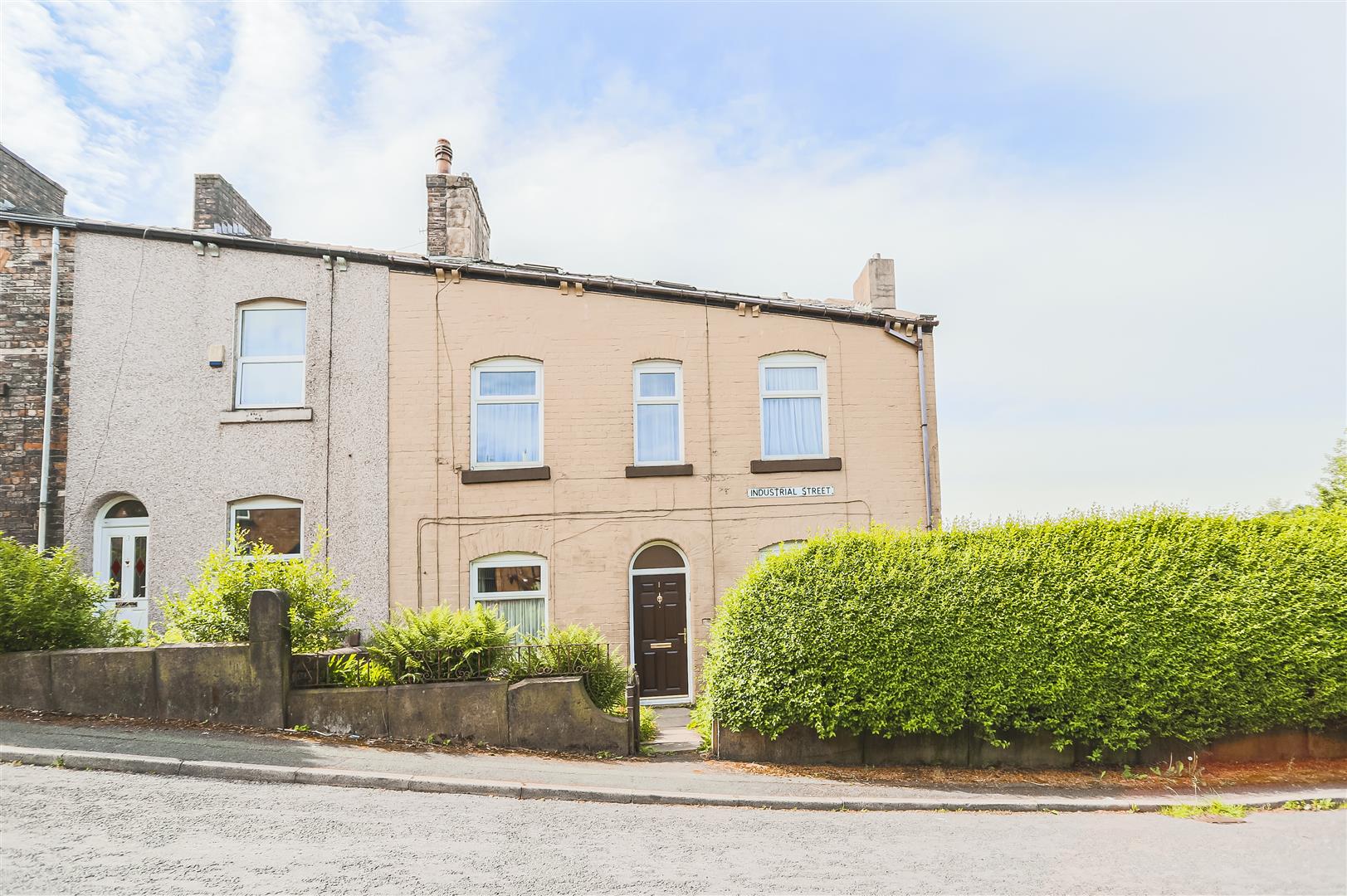 3 Bed End Terrace House For Sale - Main Image